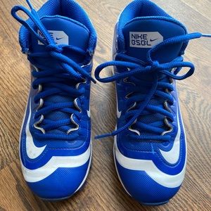Nike boys baseball cleats Cobalt Blue.